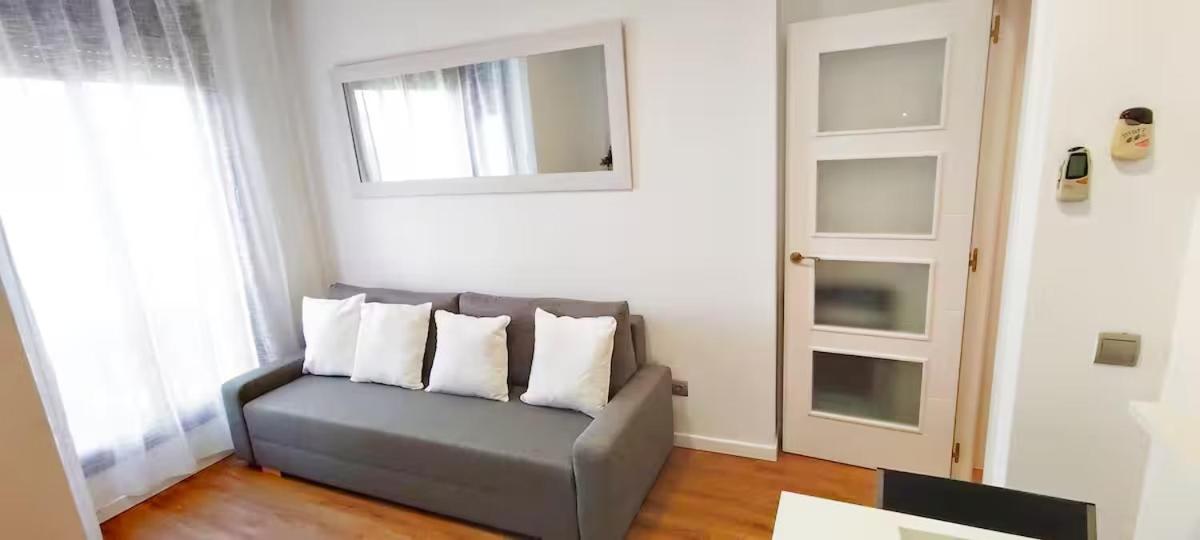 Apartment Aeropuerto 2 2 3 E Madrid